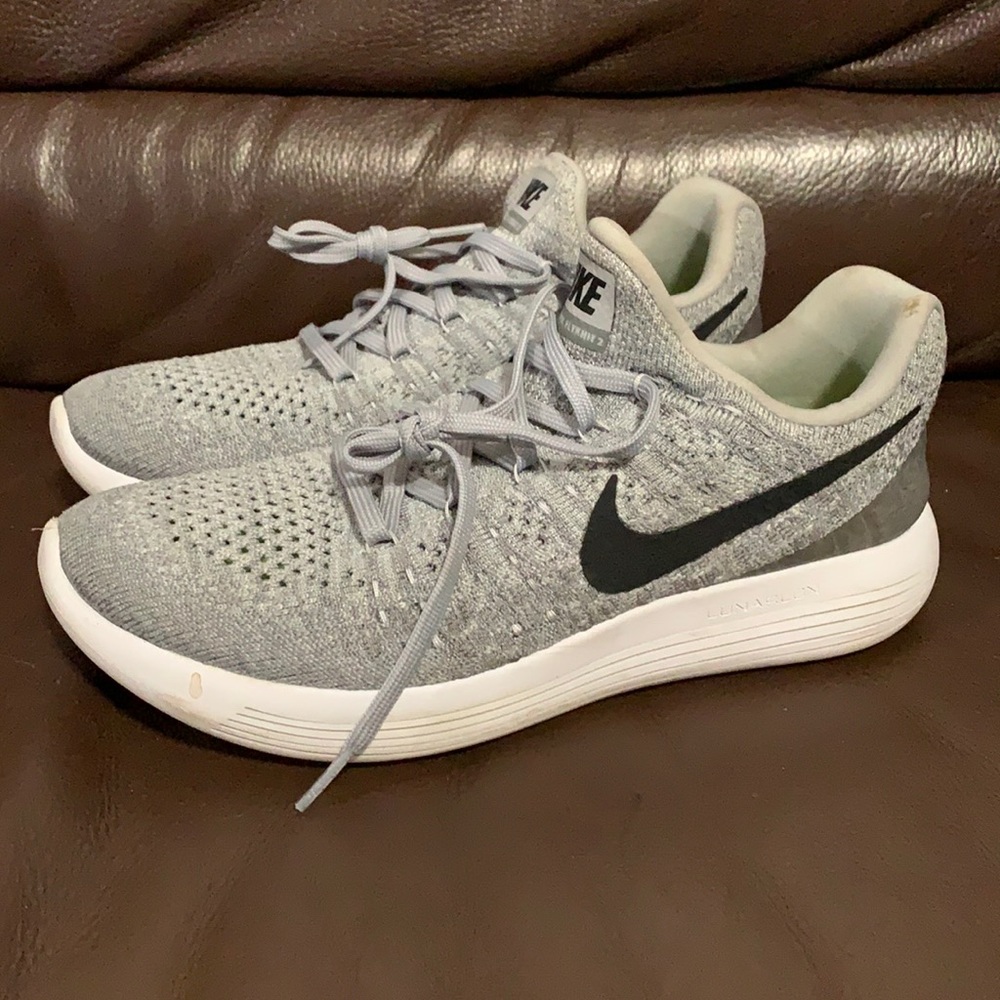 NIKE LUNAR FLYKNIT WOMEN SIZE 9 USED
